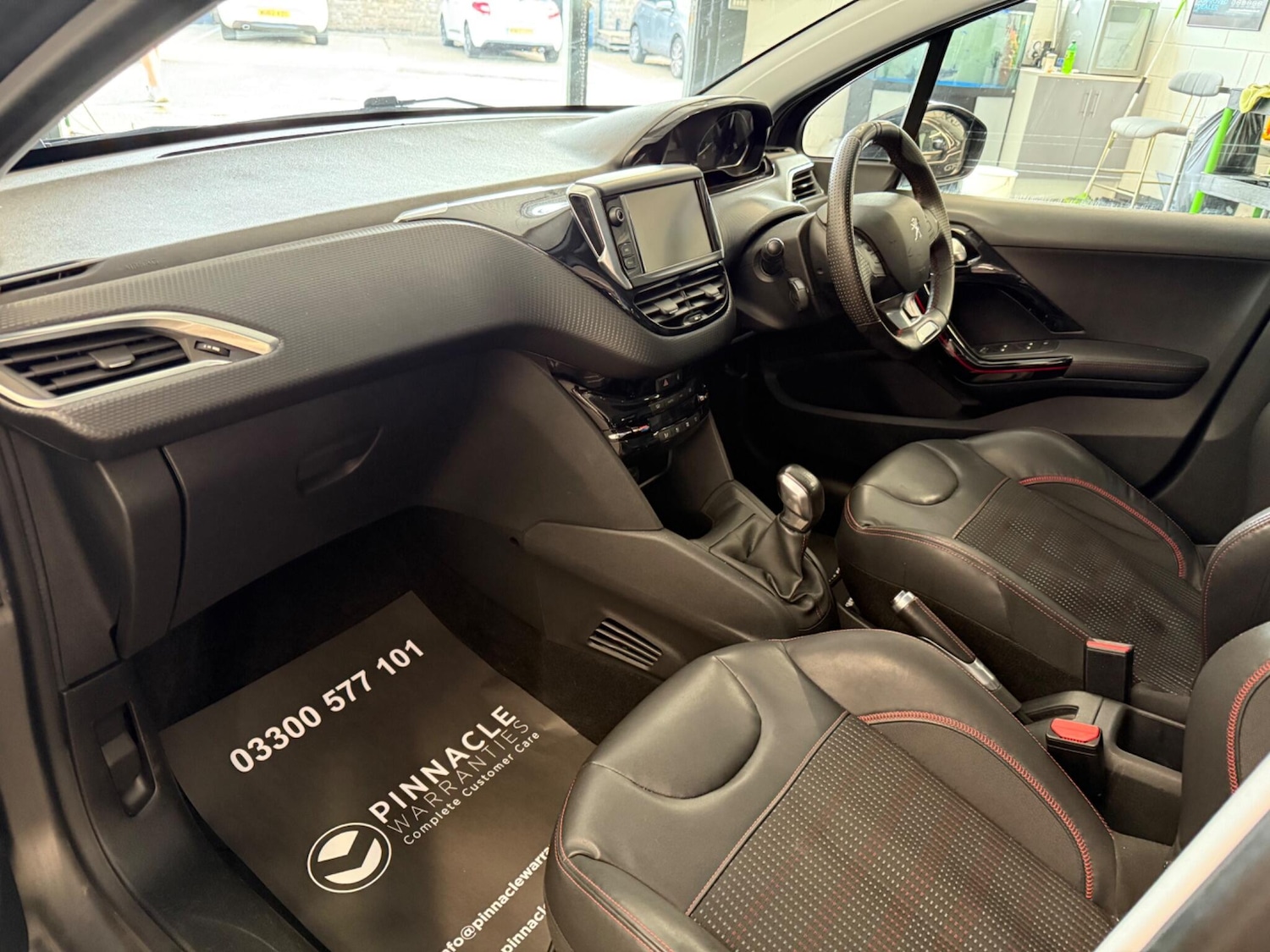 Used Peugeot 208 2015 for sale - 76988960: Photo 8