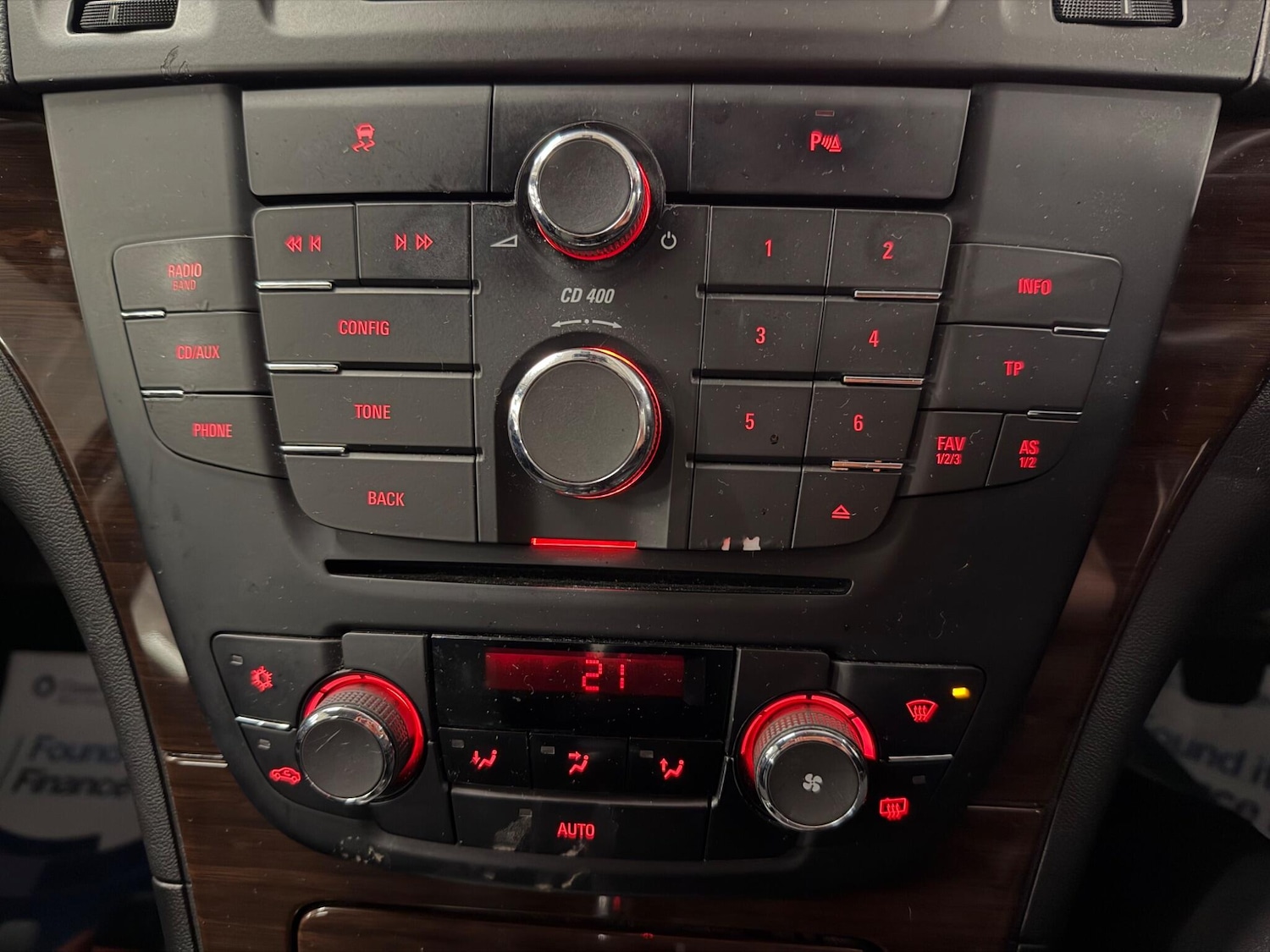 Used Vauxhall Insignia 2010 for sale - 77882281: Photo 11