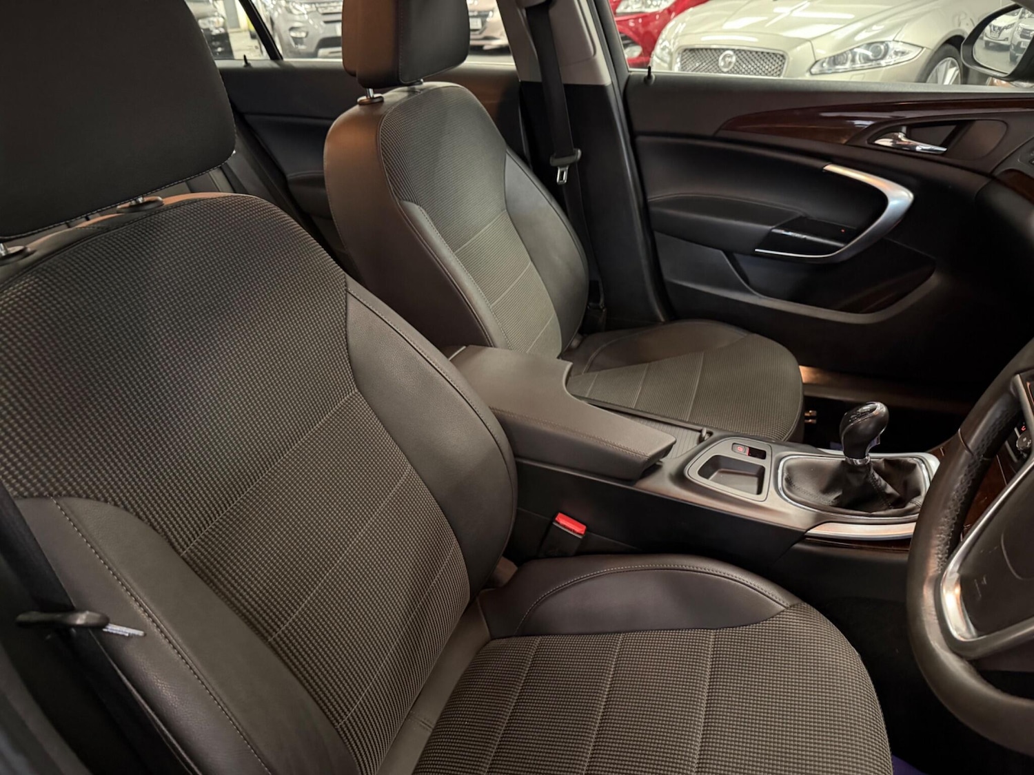 Used Vauxhall Insignia 2010 for sale - 77882281: Photo 12