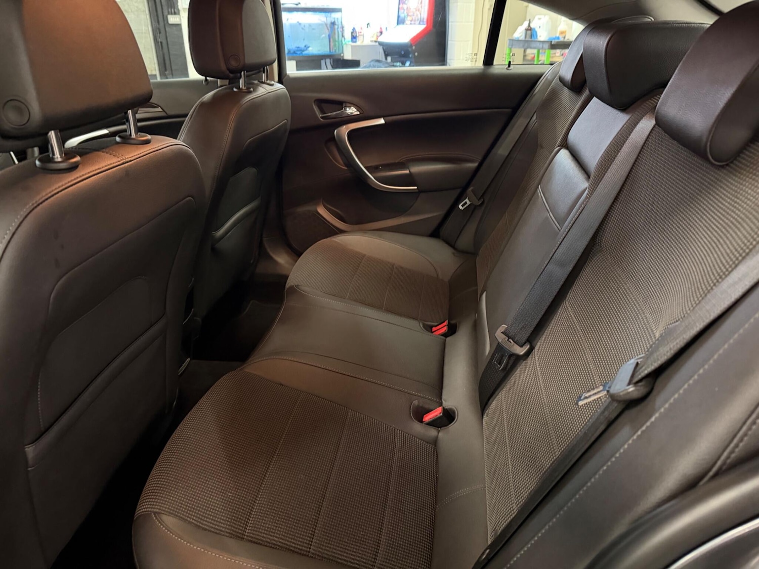 Used Vauxhall Insignia 2010 for sale - 77882281: Photo 15