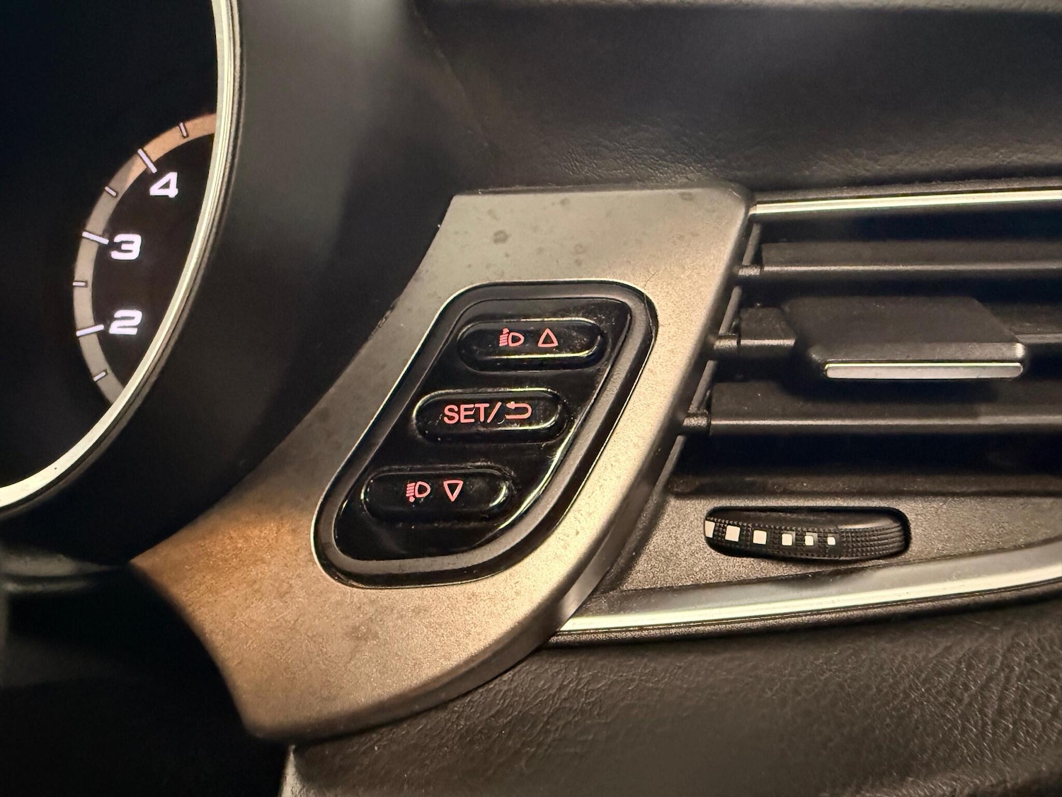 Used Alfa Romeo Giulietta 2013 for sale - 76987677: Photo 24