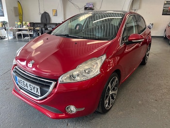 Used Peugeot 208 2014 for sale - 75449670: Photo