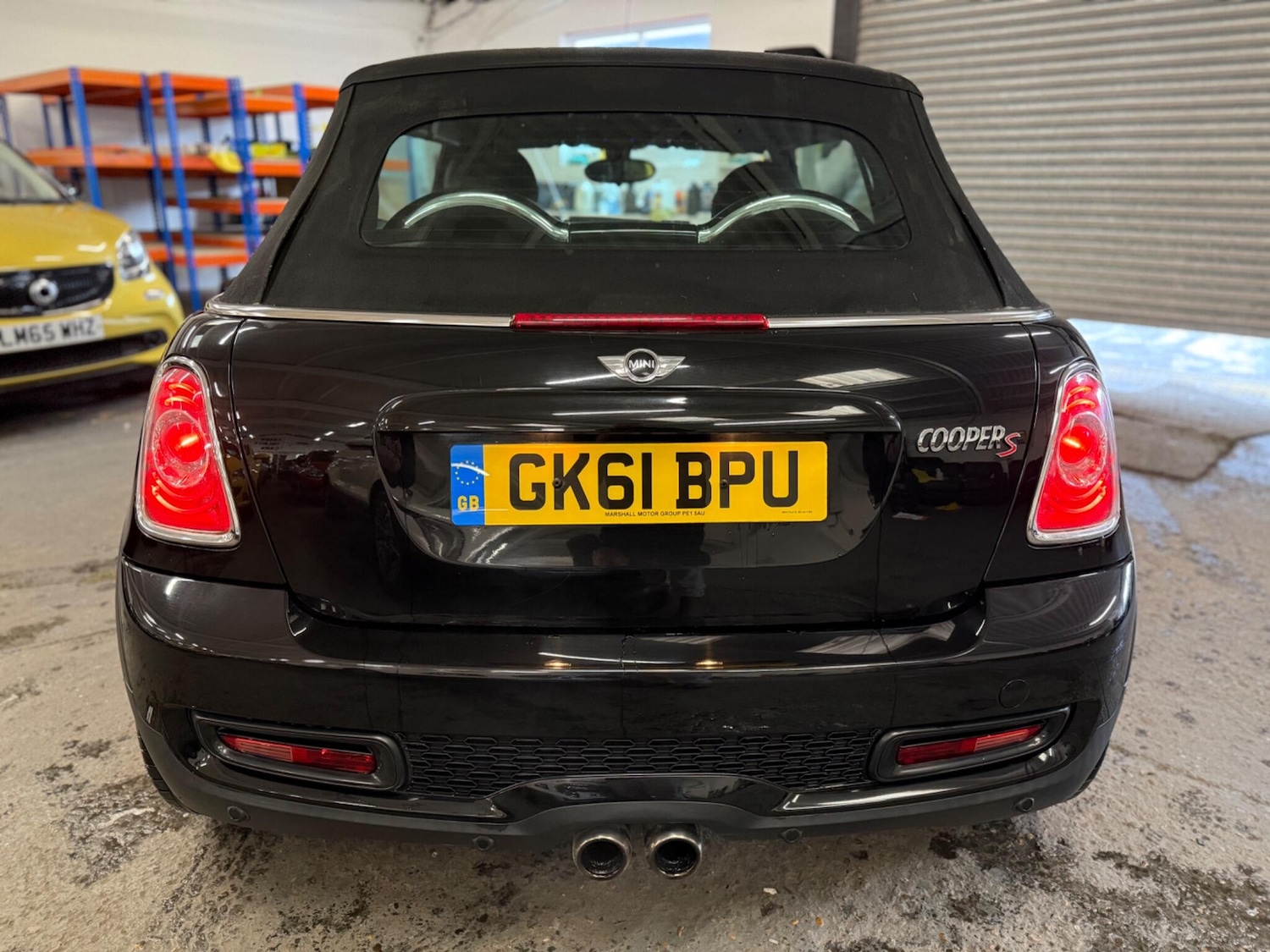 Used MINI Convertible 2011 for sale - 77550371: Photo 8