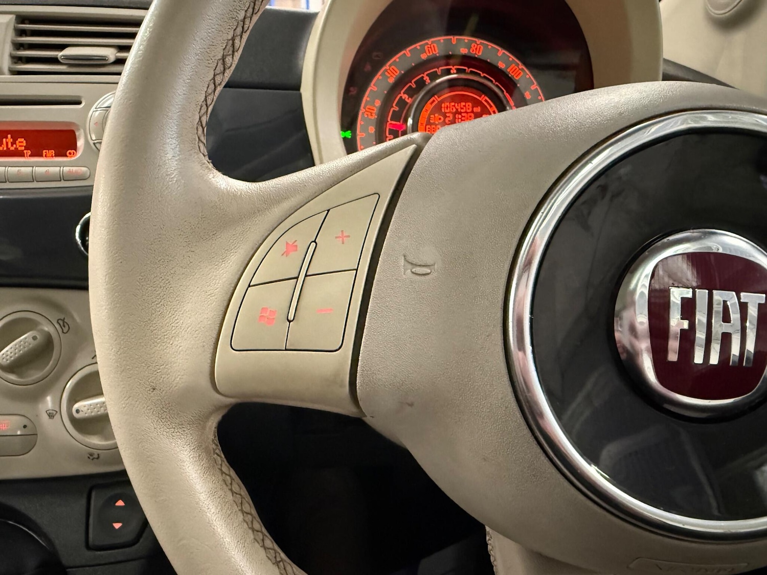 Used Fiat 500 2012 for sale - 77524940: Photo 12