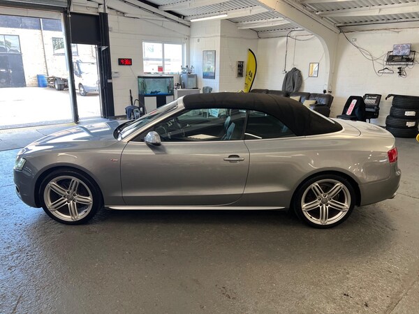 Used Audi A5 Cabriolet 2011 for sale - 75670436: Photo 11