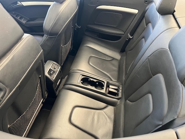 Used Audi A5 Cabriolet 2011 for sale - 75670436: Photo 22