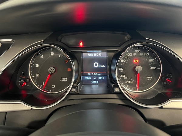 Used Audi A5 Cabriolet 2011 for sale - 75670436: Photo 41