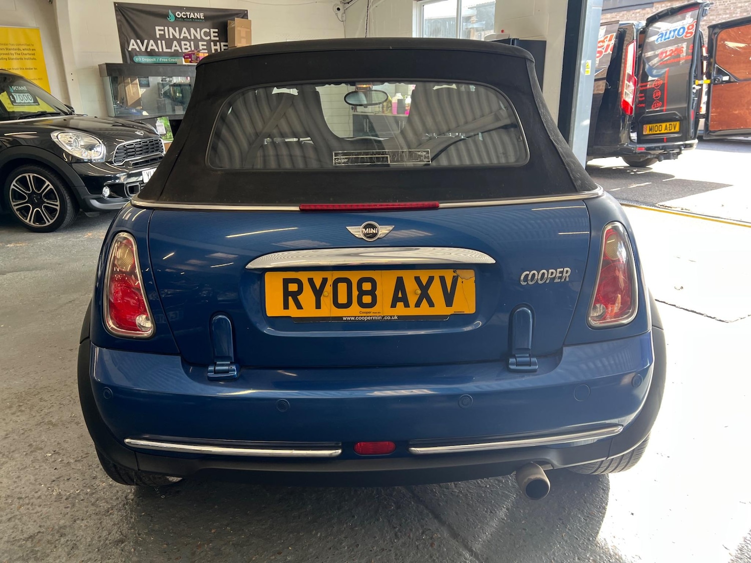 Used MINI Convertible 2008 for sale - 76991104: Photo 10