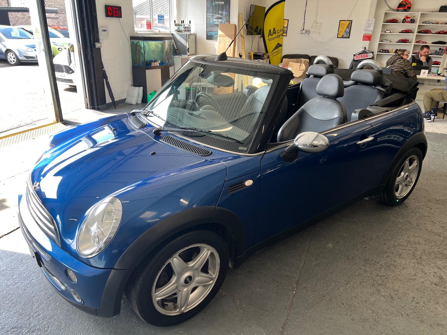 Used MINI Convertible 2008 for sale - 76991104: Photo 3