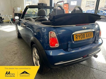 Used MINI Convertible 2008 for sale - 76991104: Photo