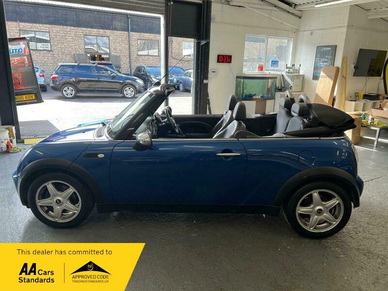Used MINI Convertible 2008 for sale - 76991104: Photo 8