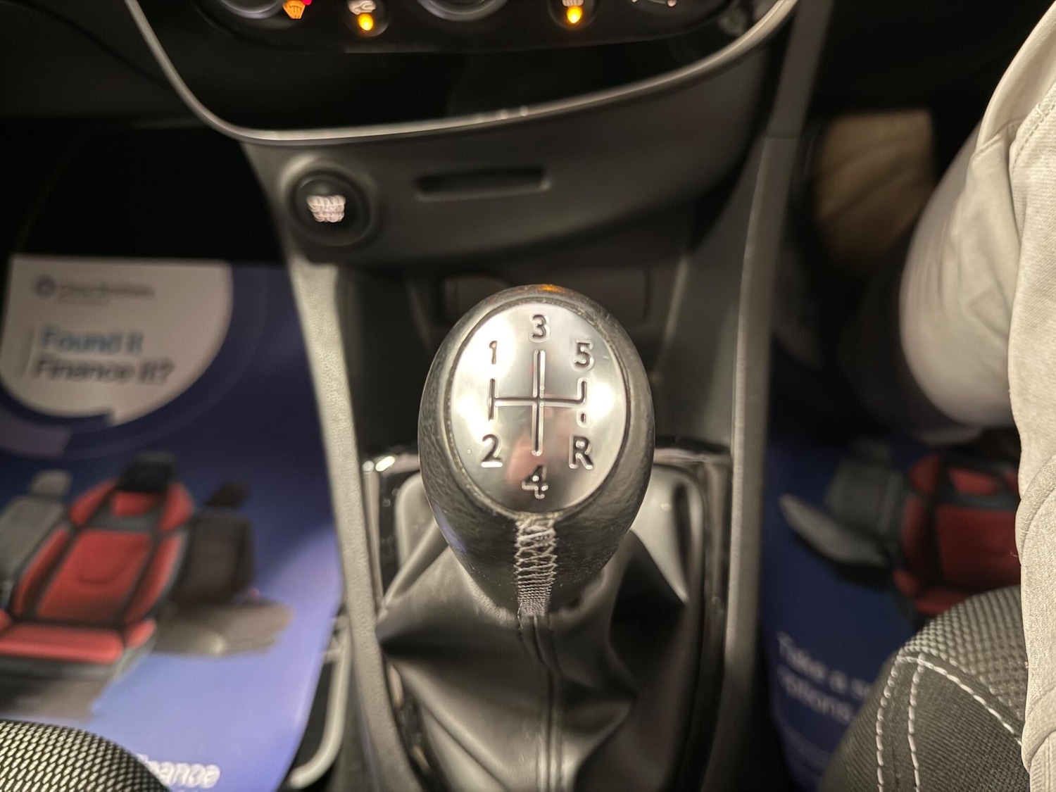 Used Renault Clio 2016 for sale - 77549381: Photo 10