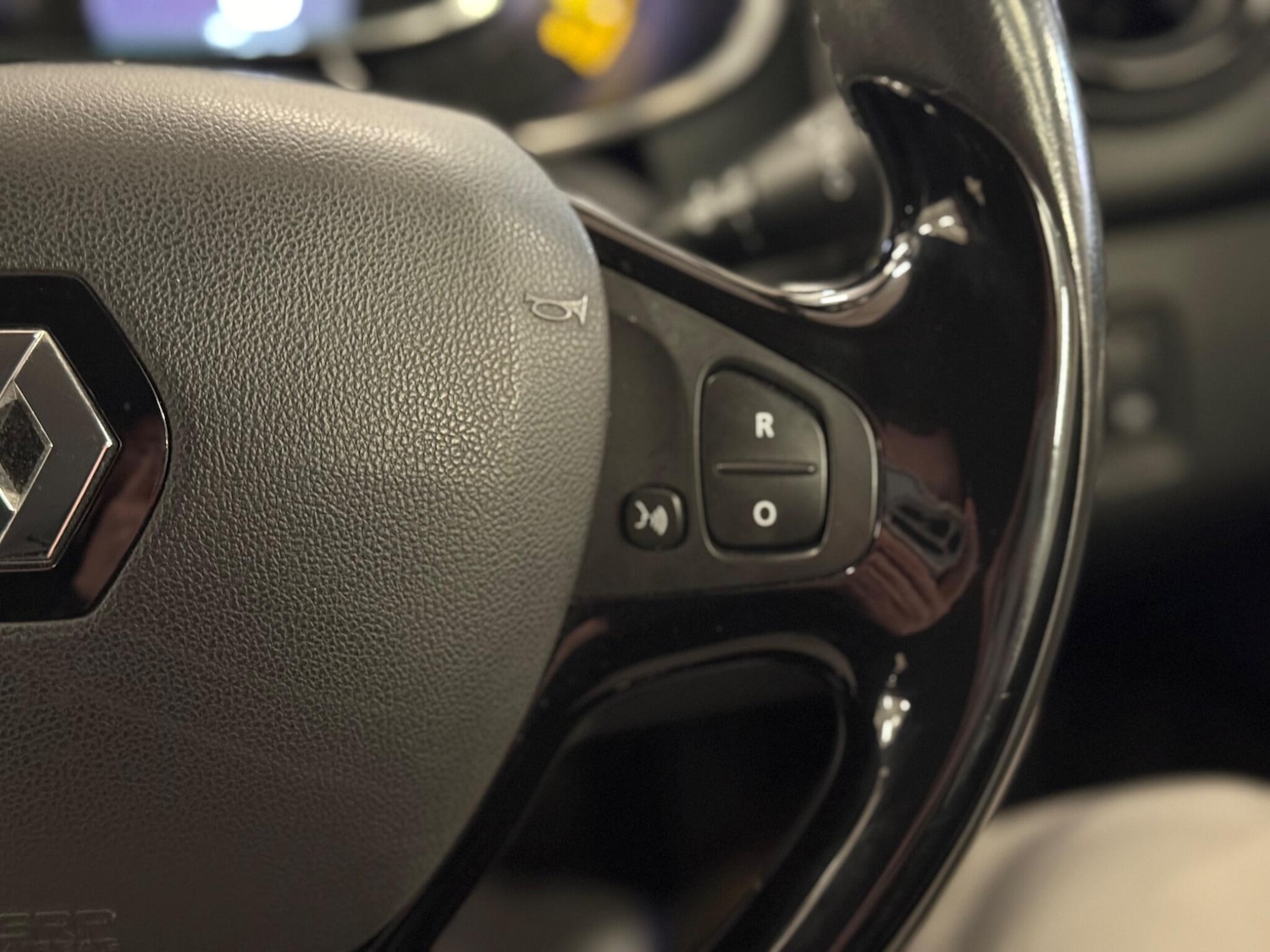 Used Renault Clio 2016 for sale - 77549381: Photo 13