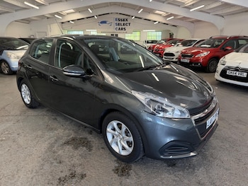 Used Peugeot 208 2017 for sale - 78548162: Photo