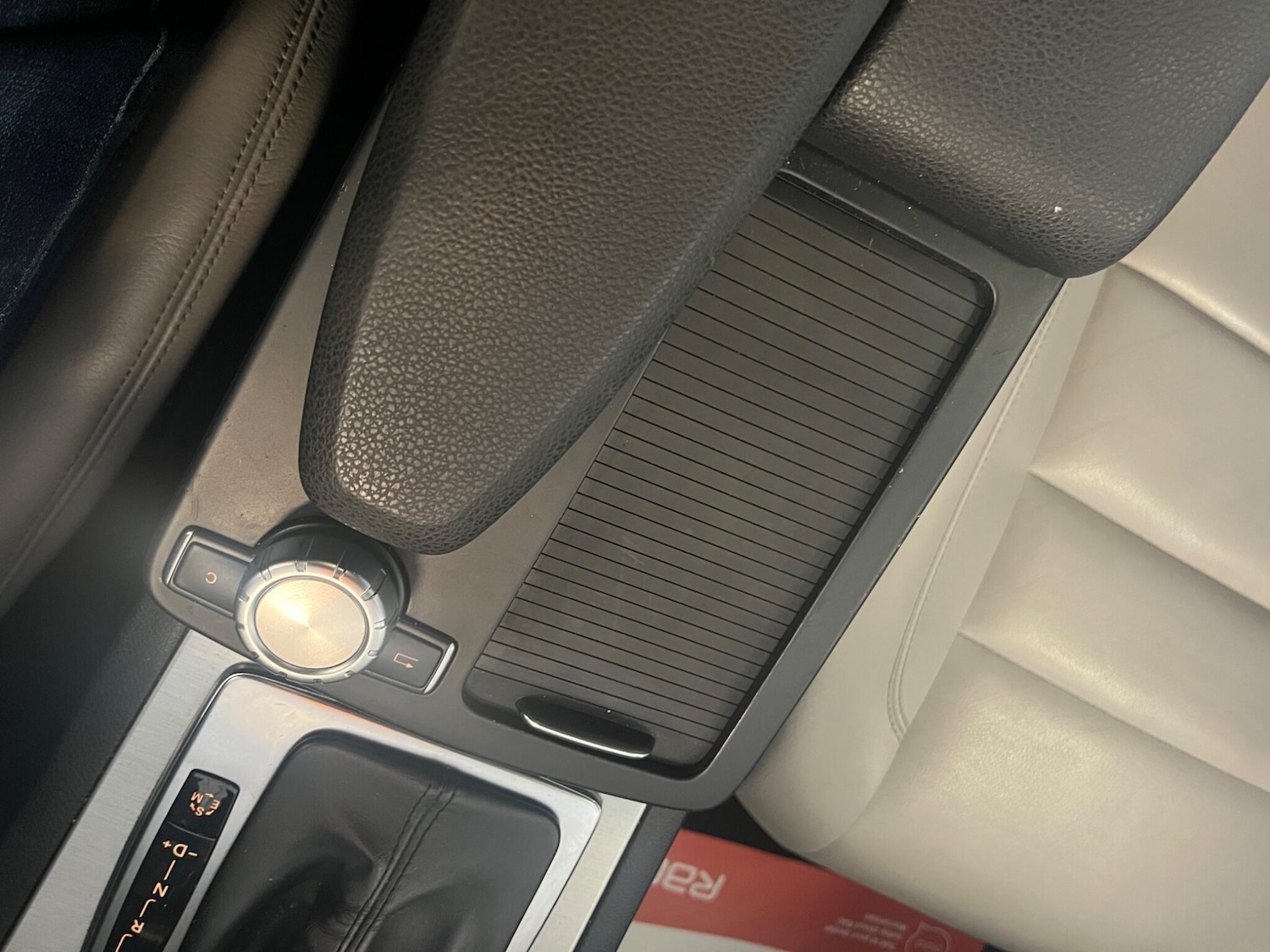 Used Mercedes-Benz C Class 2012 for sale - 76371224: Photo 32