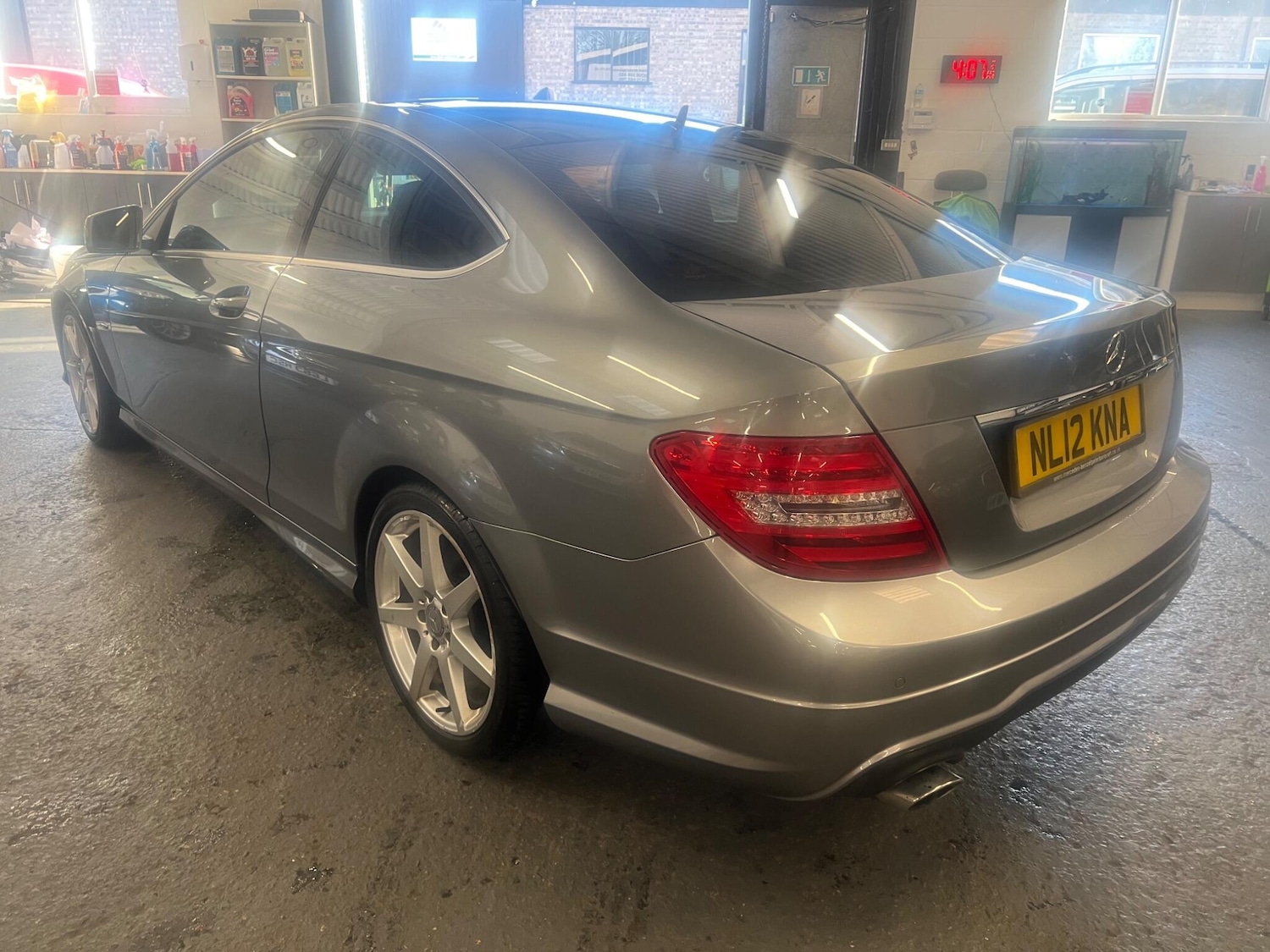 Used Mercedes-Benz C Class 2012 for sale - 76371224: Photo 4