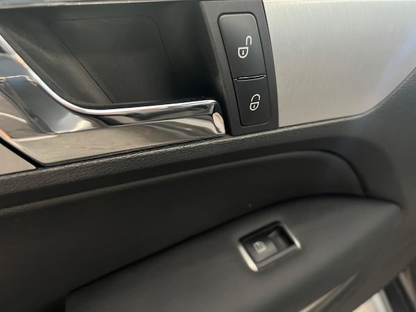 Used Mercedes-Benz E-Class 2013 for sale - 75449457: Photo 23