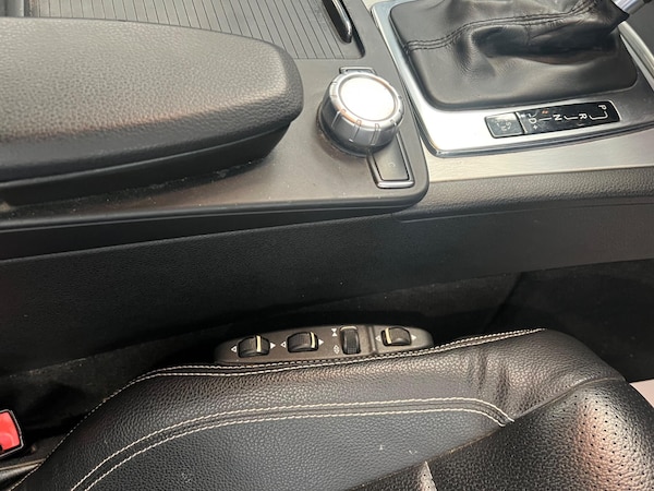 Used Mercedes-Benz E-Class 2013 for sale - 75449457: Photo 27