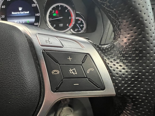 Used Mercedes-Benz E-Class 2013 for sale - 75449457: Photo 30