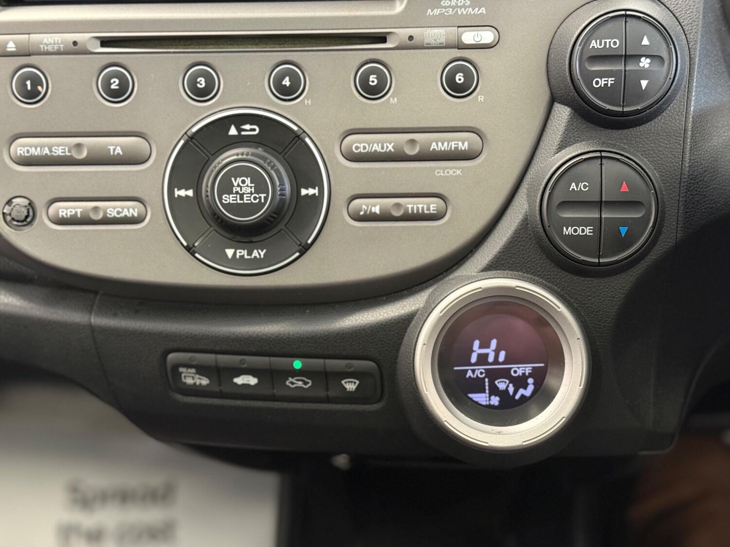 Used Honda Jazz 2009 for sale - 76657200: Photo 33