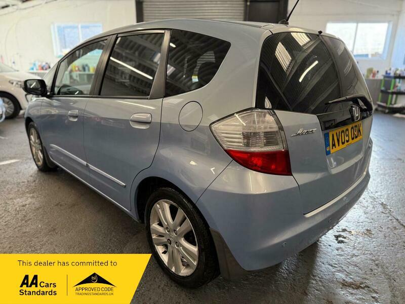 Used Honda Jazz 2009 for sale - 76657200: Photo 4