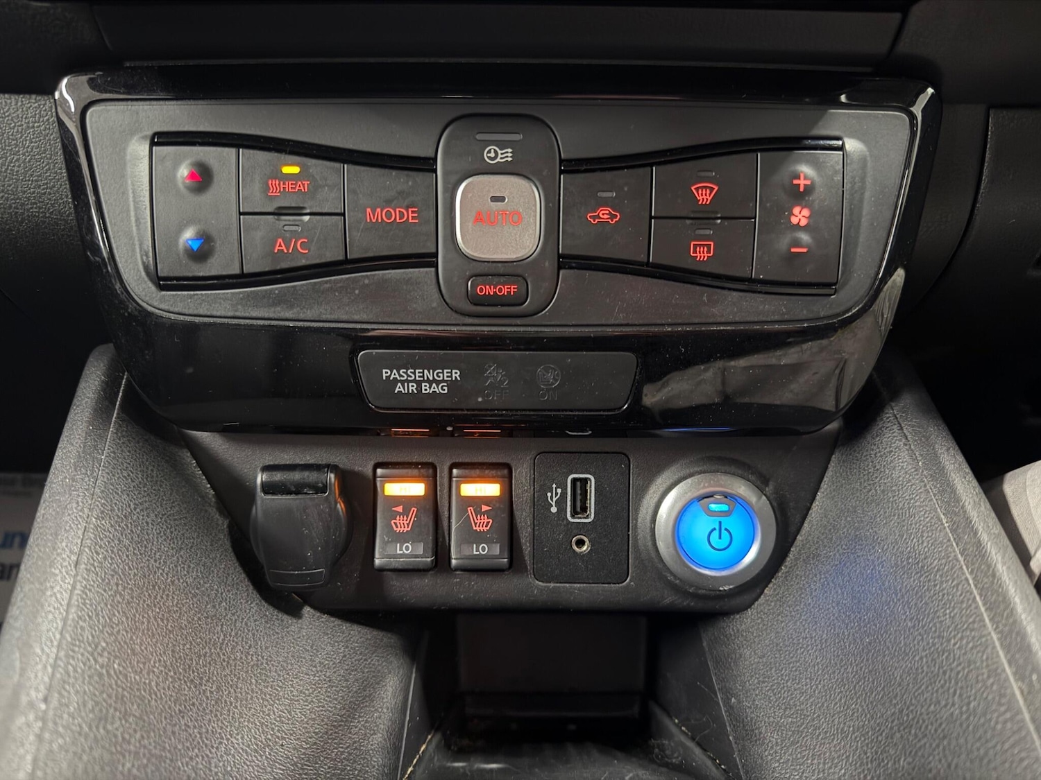 Used Nissan Leaf 2020 for sale - 77550162: Photo 11