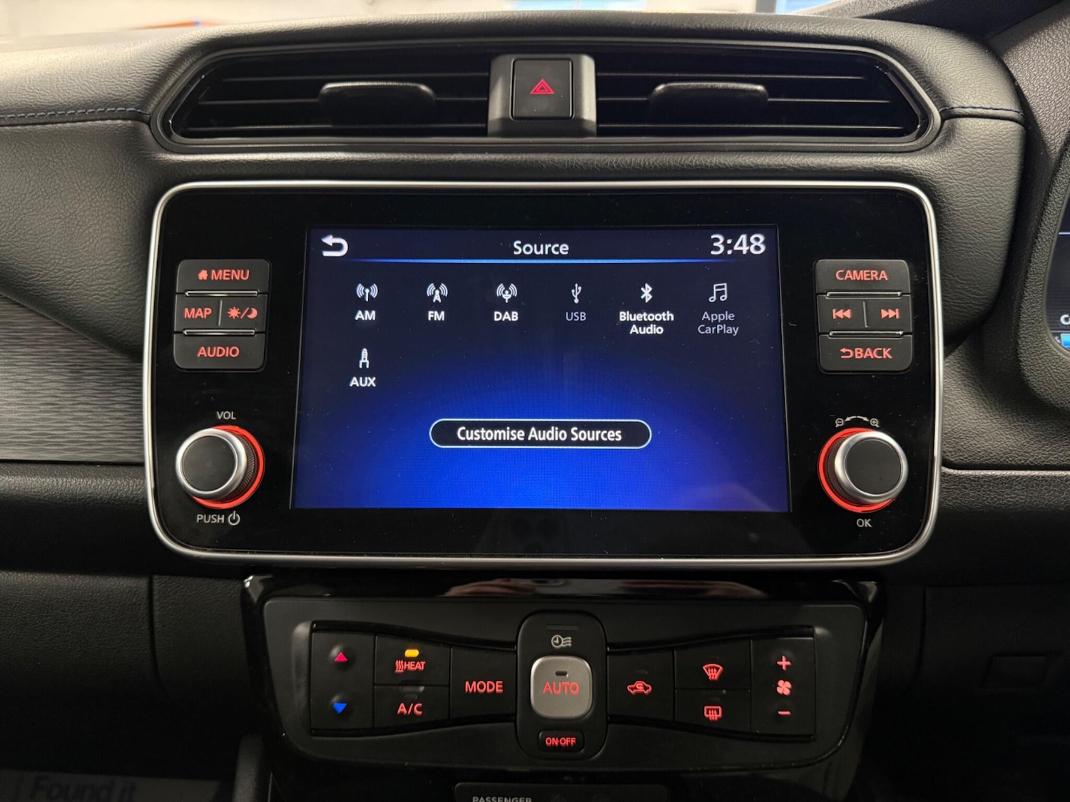 Used Nissan Leaf 2020 for sale - 77550162: Photo 27