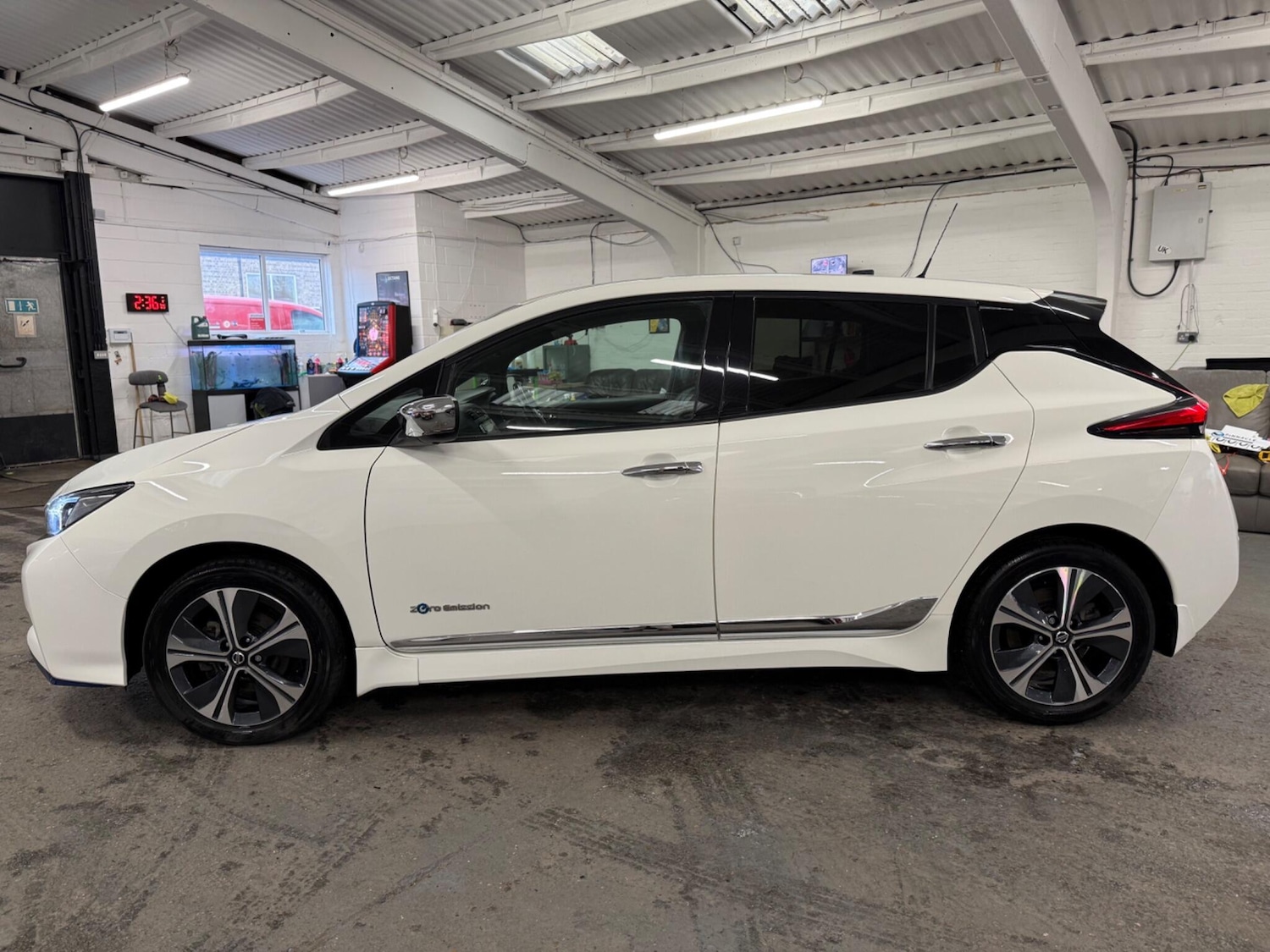 Used Nissan Leaf 2020 for sale - 77550162: Photo 5