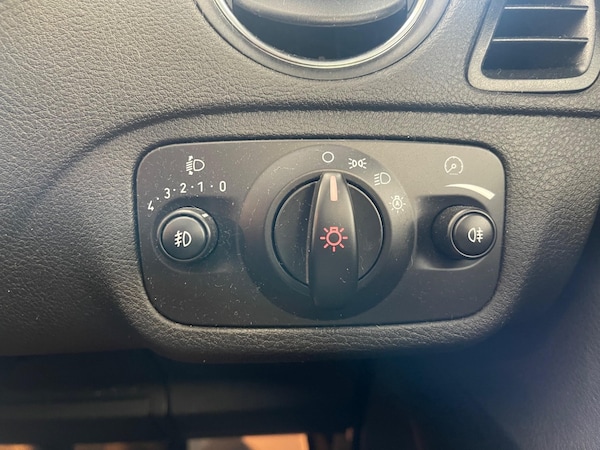 Used Ford S-Max 2008 for sale - 74610660: Photo 20