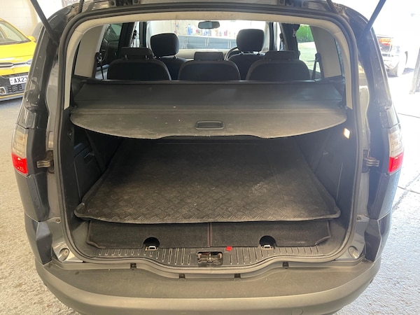 Used Ford S-Max 2008 for sale - 74610660: Photo 30