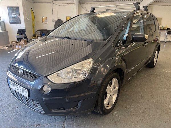 Used Ford S-Max 2008 for sale - 74610660: Photo 3