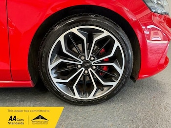 Used Ford Focus 2019 for sale - 75327461: Photo