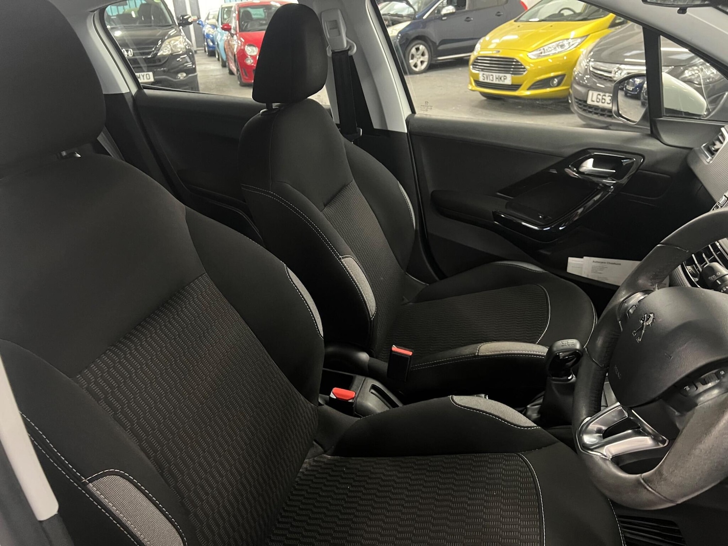 Used Peugeot 208 for sale - 76996131: Photo 10