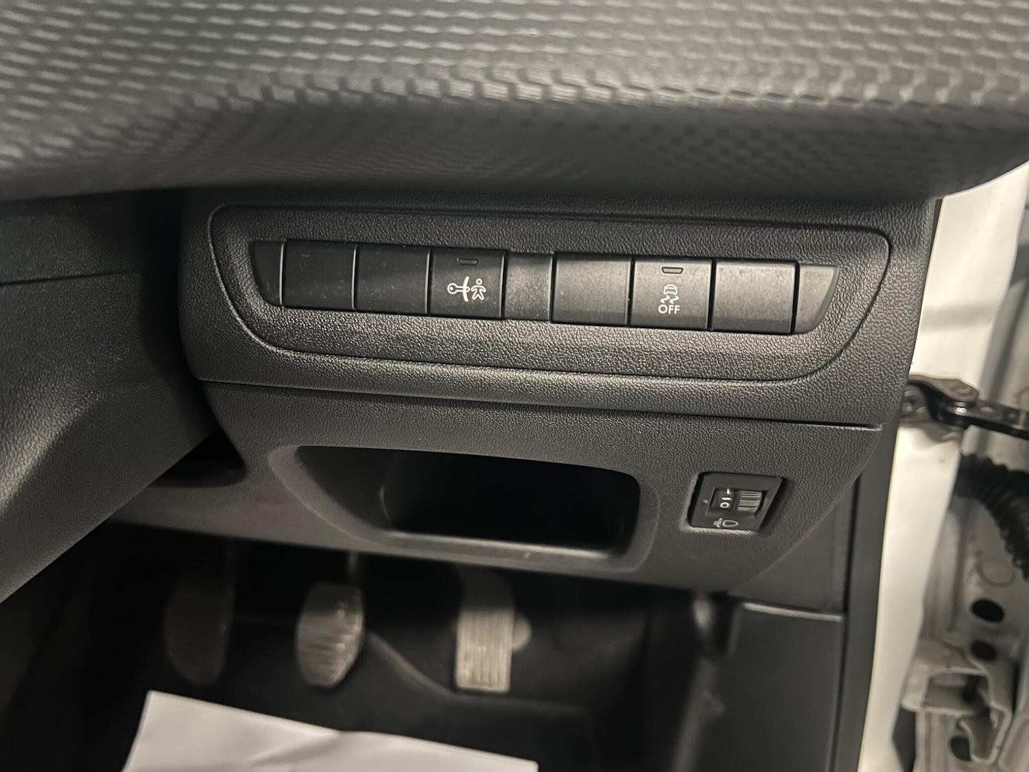 Used Peugeot 208 for sale - 76996131: Photo 12