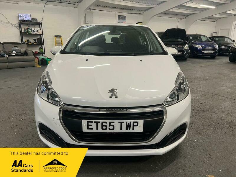 Used Peugeot 208 for sale - 76996131: Photo 2