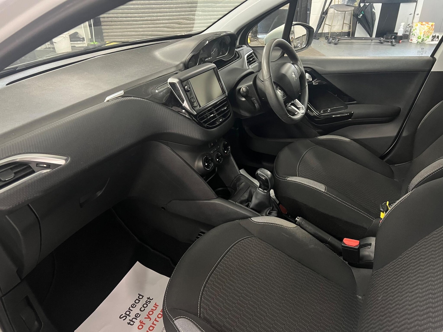 Used Peugeot 208 for sale - 76996131: Photo 29