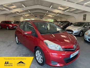 Used Toyota Yaris 2013 for sale - 78728065: Photo