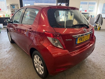 Used Toyota Yaris 2013 for sale - 78728065: Photo