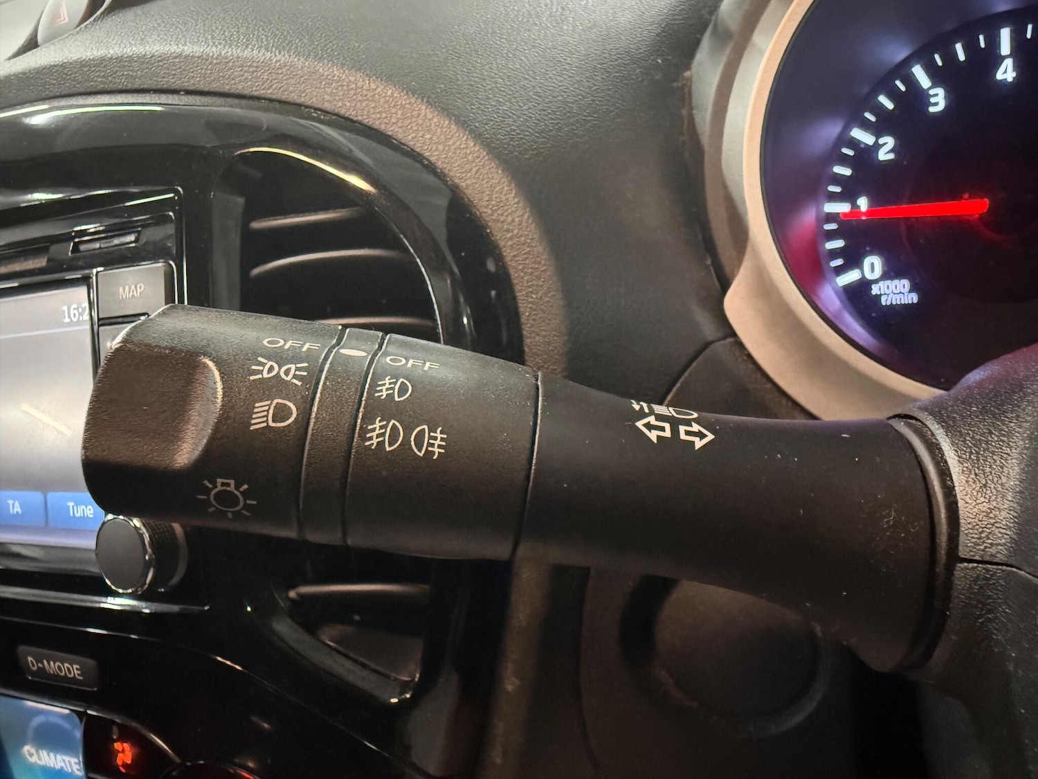 Used Nissan Juke 2013 for sale - 76926804: Photo 16