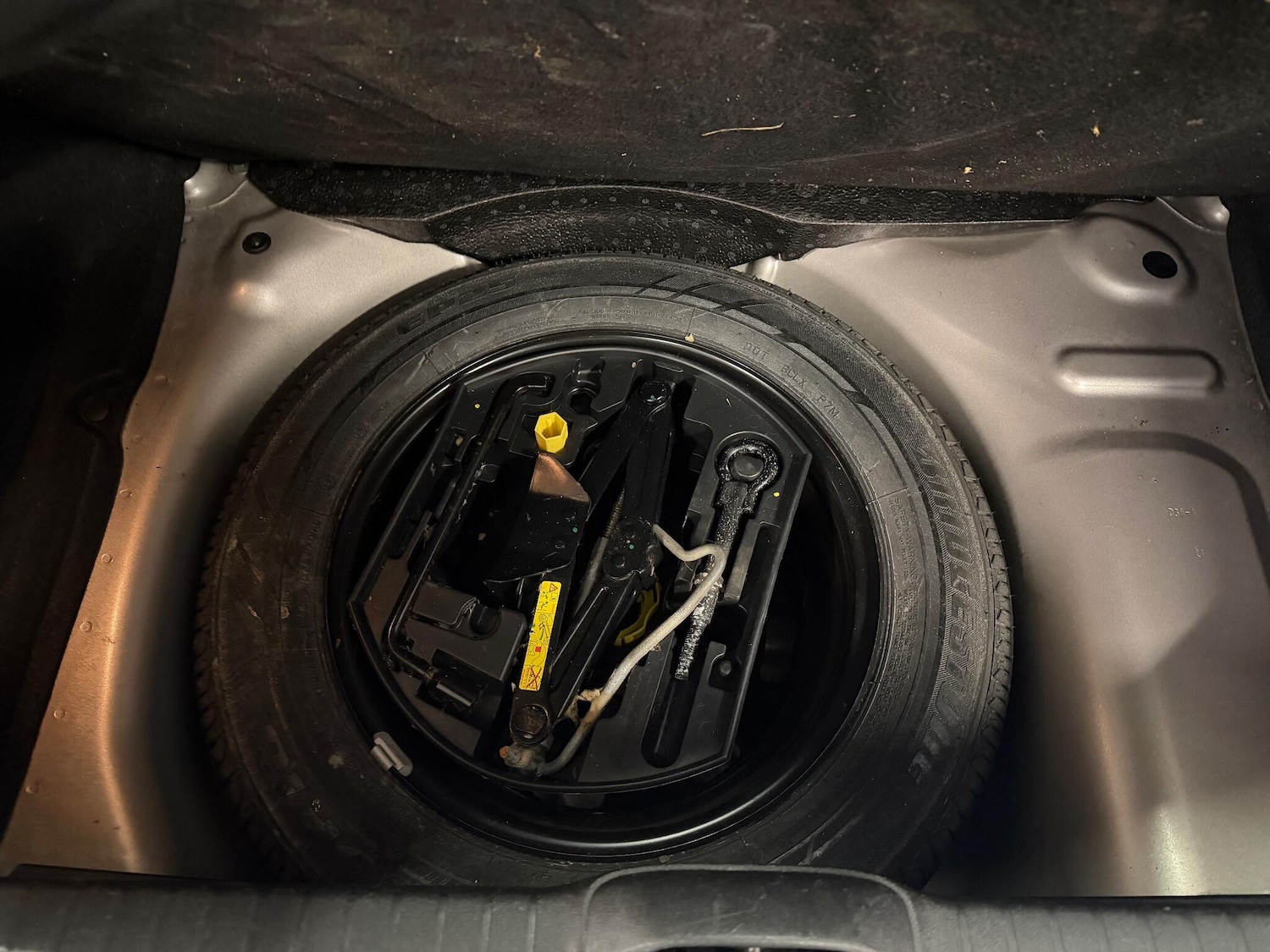 Used Peugeot 208 2012 for sale - 77441002: Photo 21