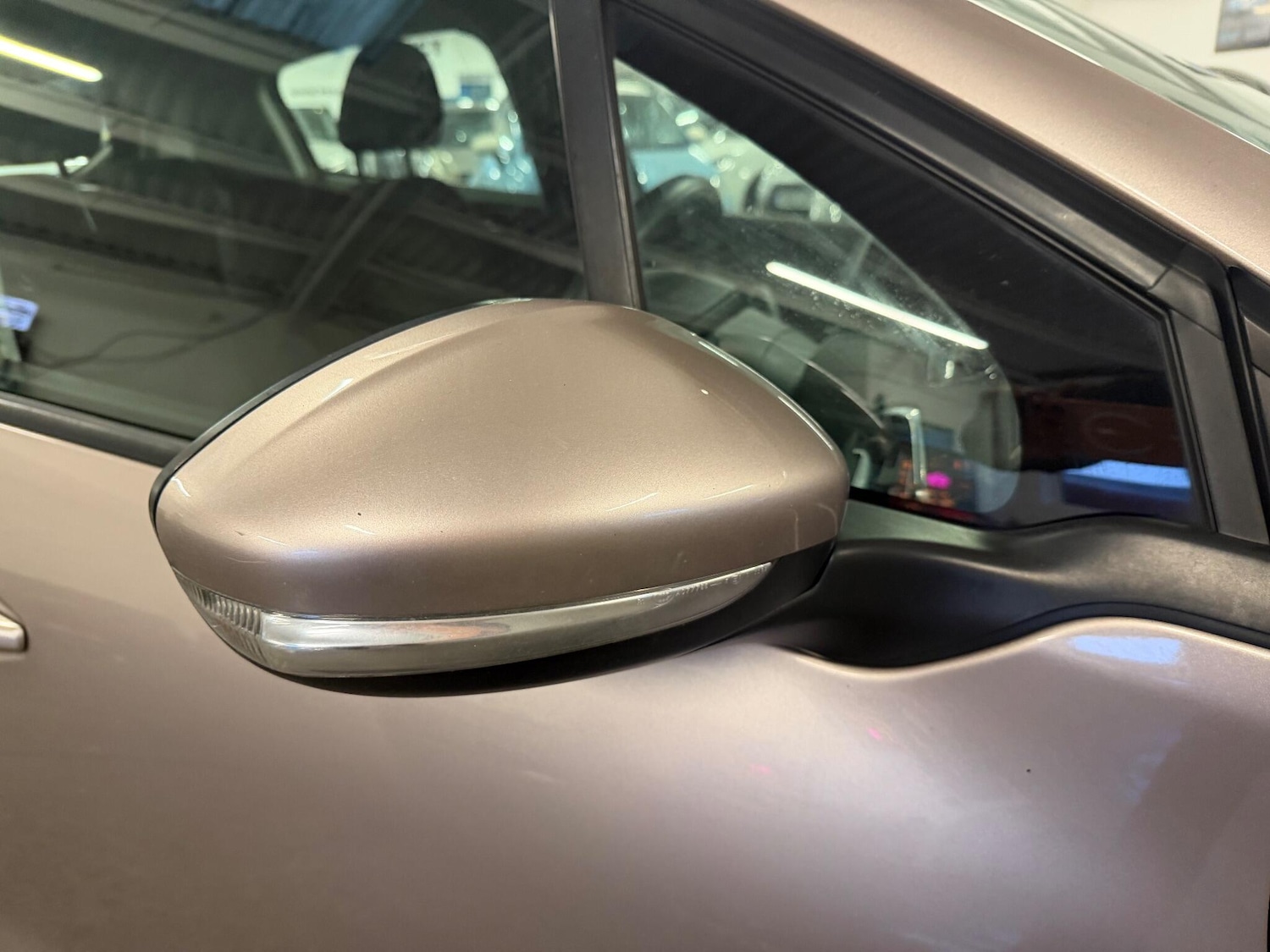 Used Peugeot 208 2012 for sale - 77441002: Photo 25