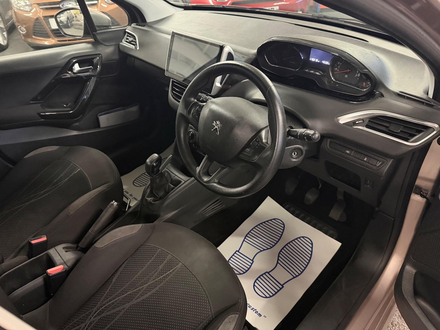 Used Peugeot 208 2012 for sale - 77441002: Photo 30