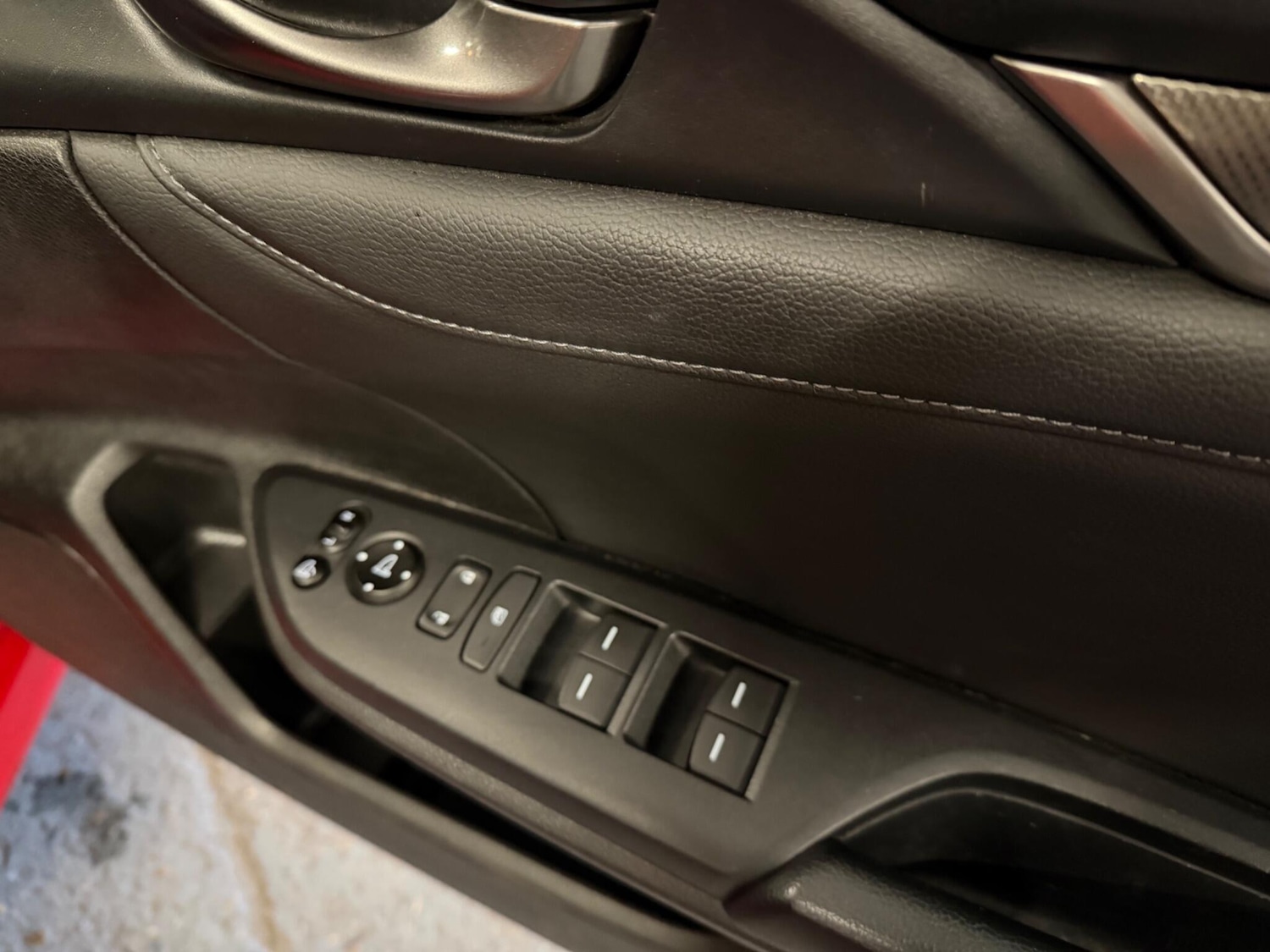 Used Honda Civic 2017 for sale - 77549388: Photo 15