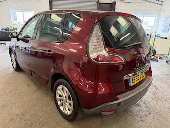 Used Renault Scenic 2013 for sale - 78491380: Photo