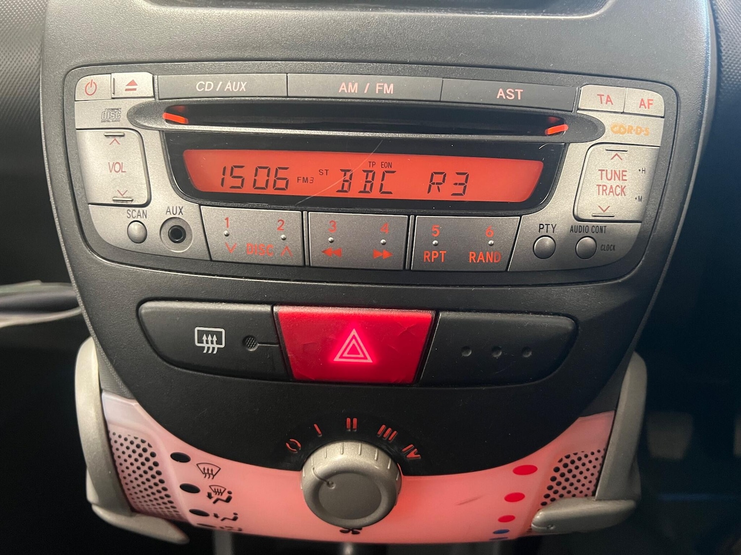 Used Citroen C1 2010 for sale - 76994234: Photo 17