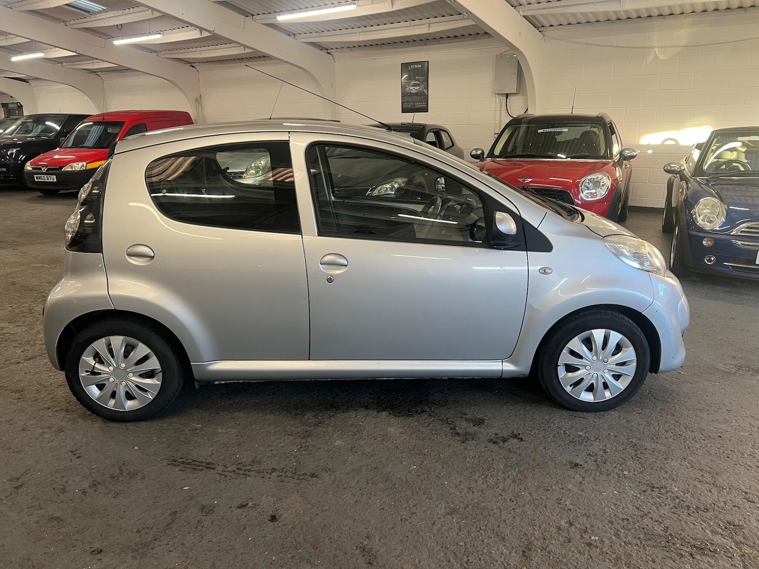 Used Citroen C1 2010 for sale - 76994234: Photo 7