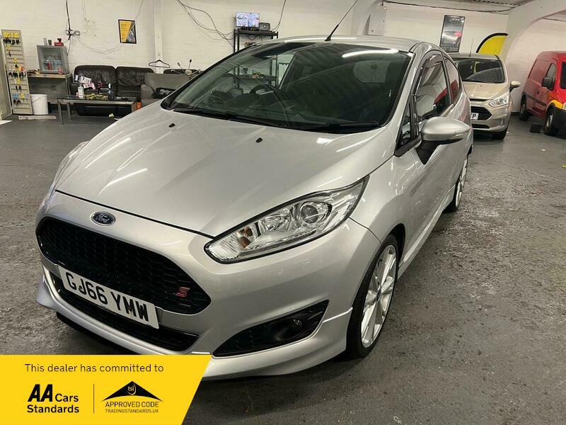 Used Ford Fiesta 2016 for sale - 76659121: Photo 3