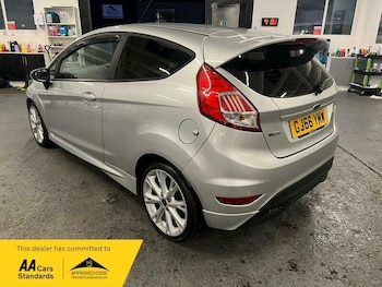 Used Ford Fiesta 2016 for sale - 76659121: Photo