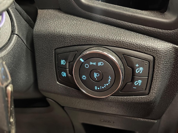 Used Ford Ecosport 2018 for sale - 75224872: Photo 31