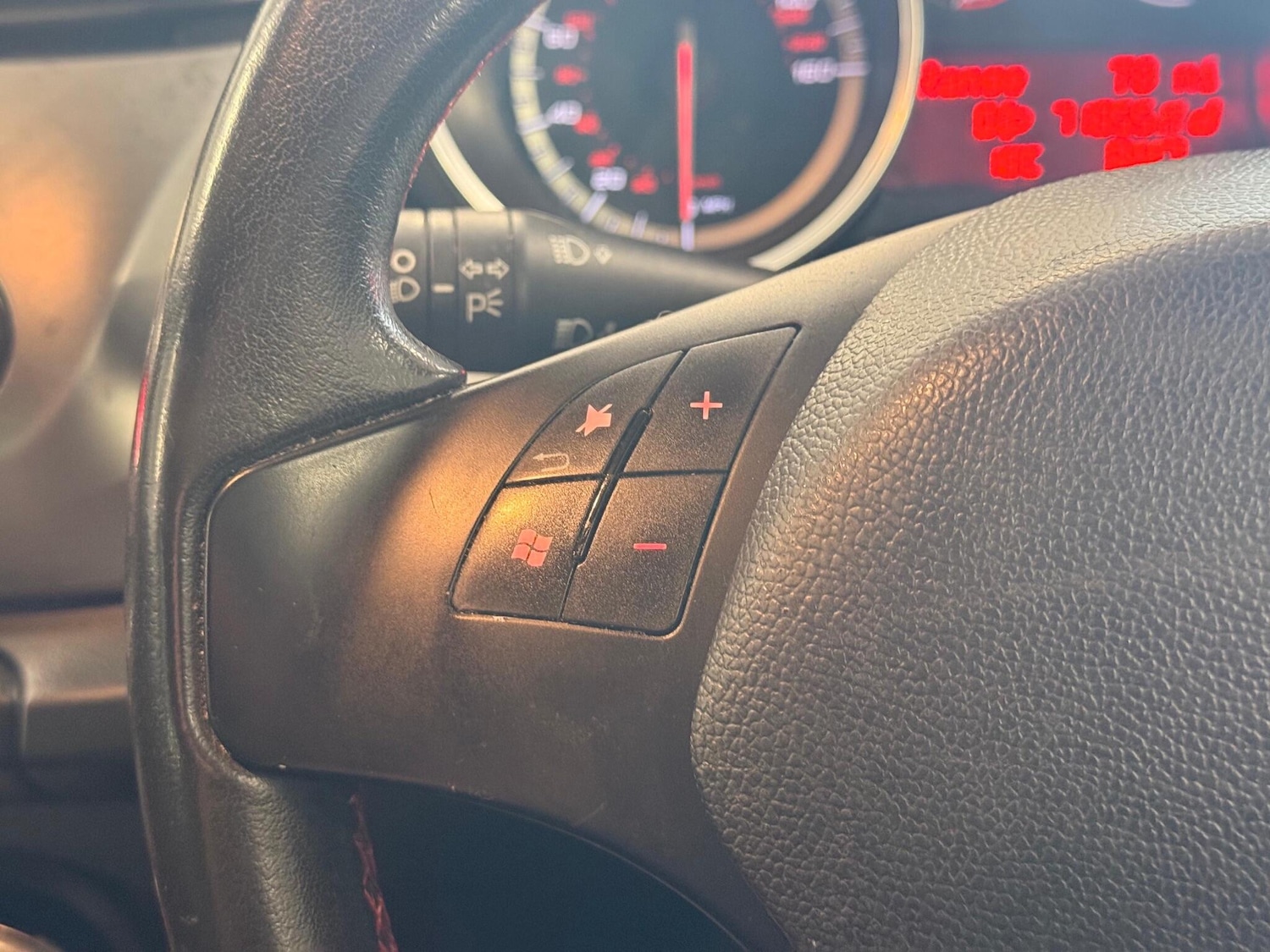 Used Alfa Romeo Giulietta 2013 for sale - 75940828: Photo 18